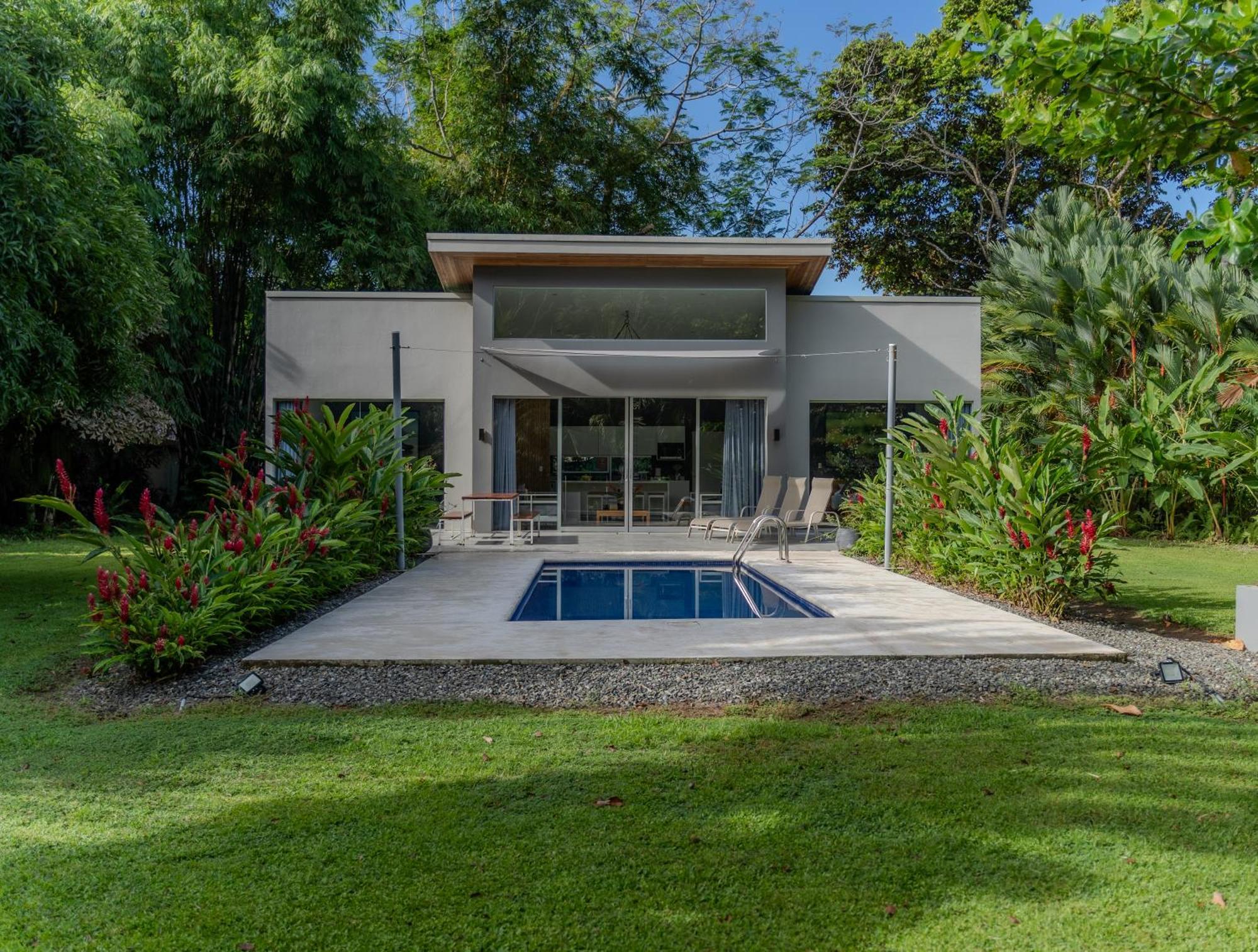 Lilan Nature, Modern House N°1, Private Swimming Pool. Cahuita Bagian luar foto